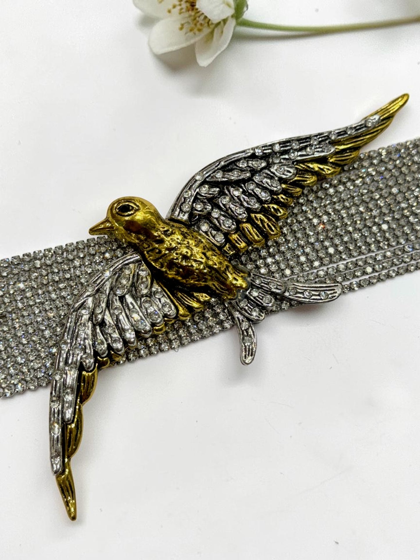 SILVER CRYSTAL BIRD GENTRY NECKLACE SET