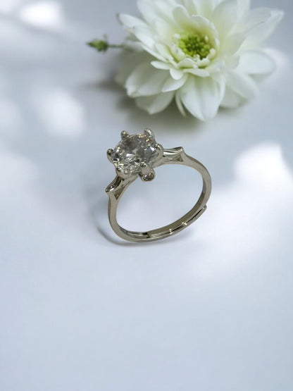 SILVER DIAMOND RYLAND RING