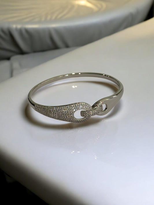 92.5 SILVER AND DIAMOND BRACELET