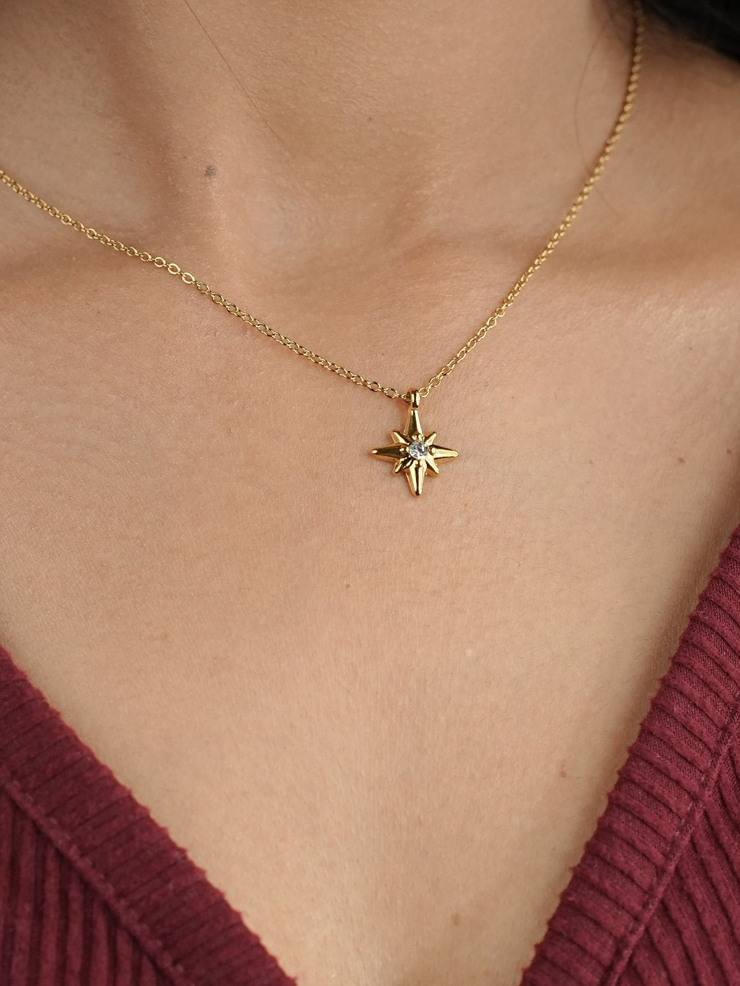 GOLDEN CHAIN WITH SHINING DIAMOND AND STAR