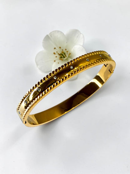 GOLDEN DIAMOND DAZZLE BRACELET