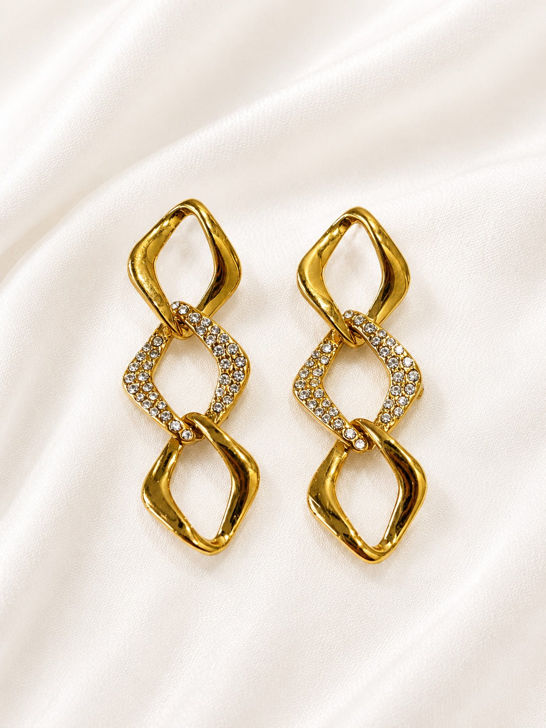 GOLDEN DIAMOND DARCEY EARRINGS
