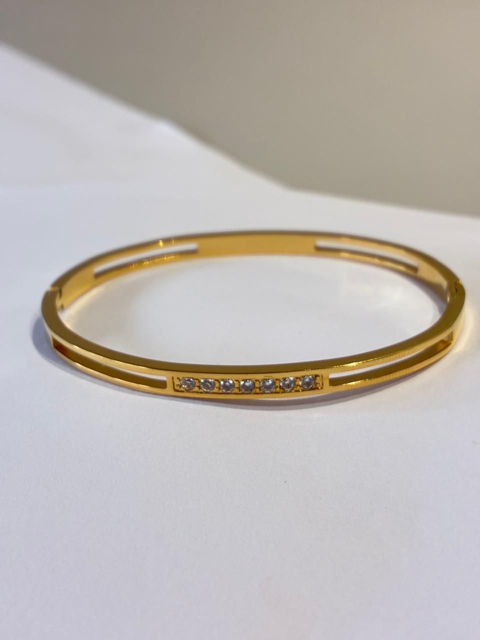 GOLDEN DIAMOND EVA BABY BRACELET