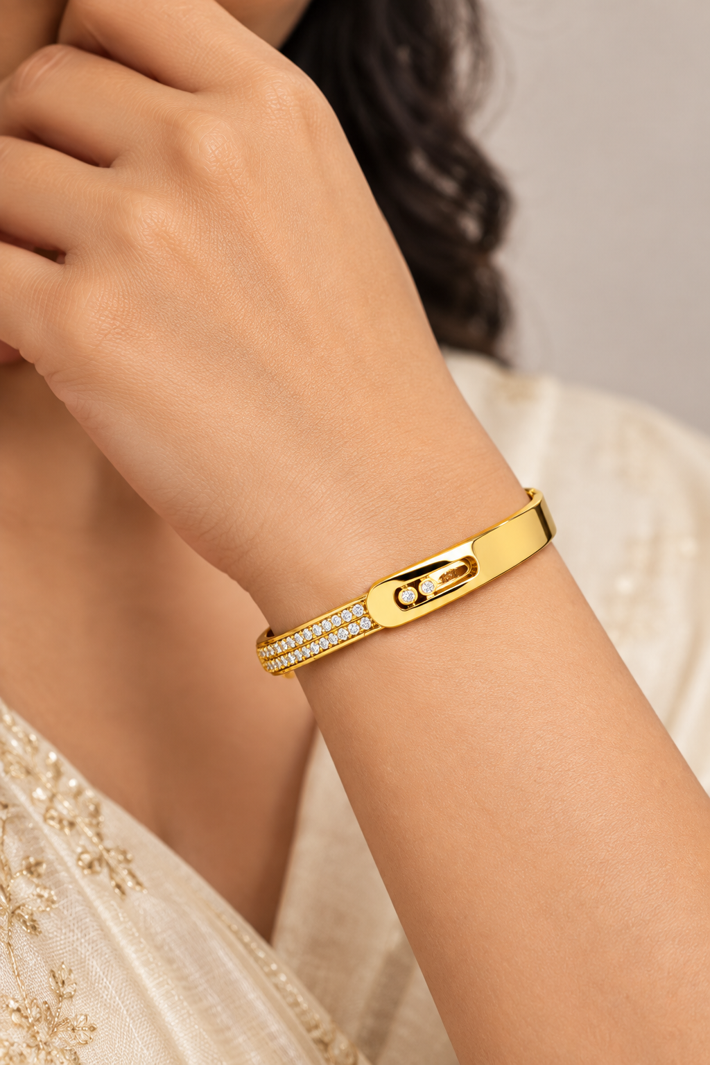 GOLDEN DIAMOND NEZER BRACELET