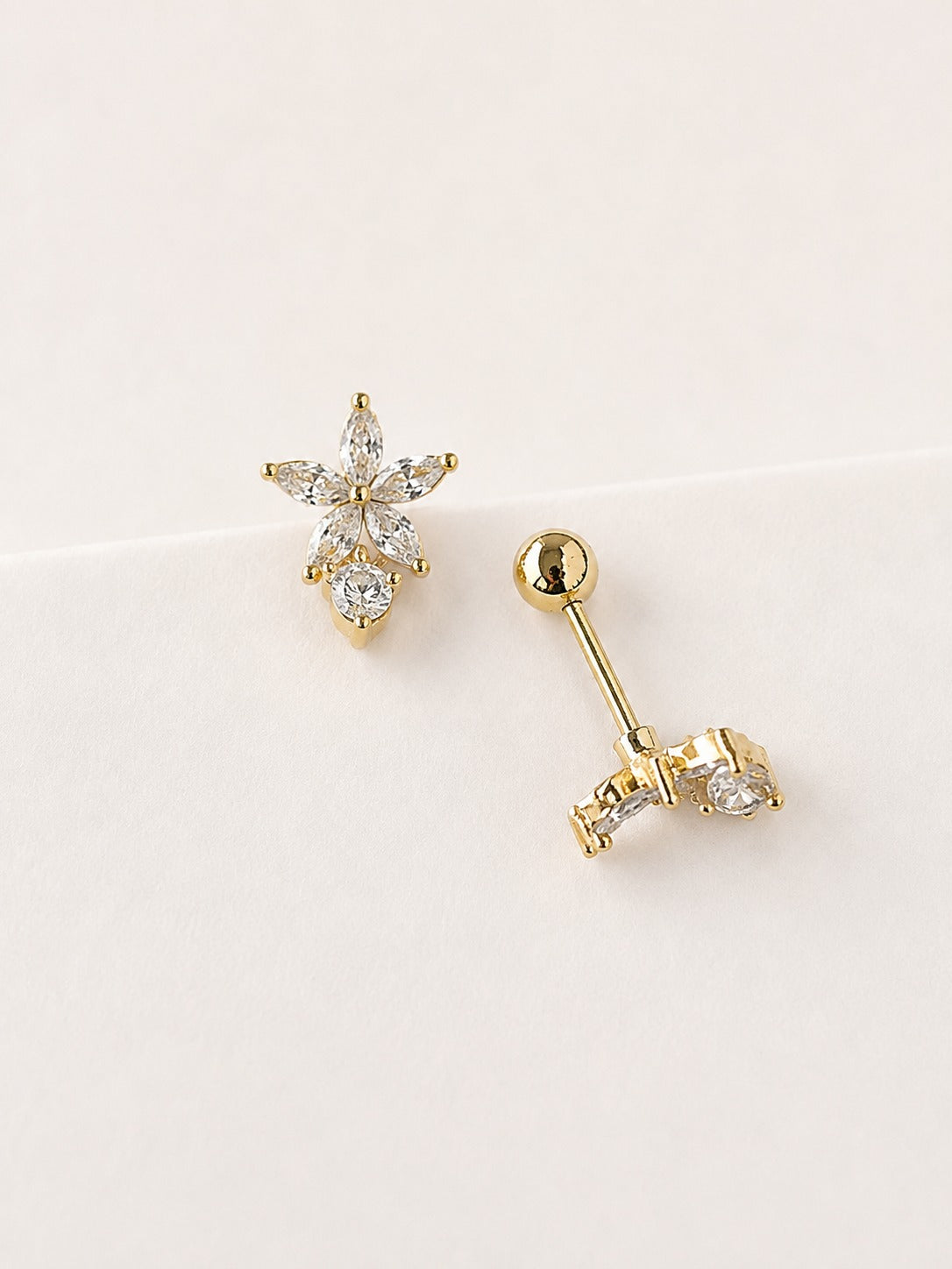 GOLDEN DIAMOND STAR PARKEY BALL BACK EARRINGS