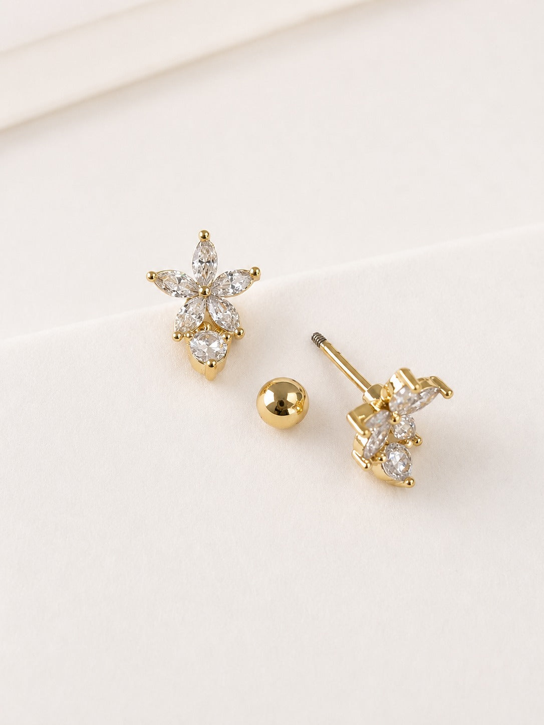 GOLDEN DIAMOND STAR PARKEY BALL BACK EARRINGS