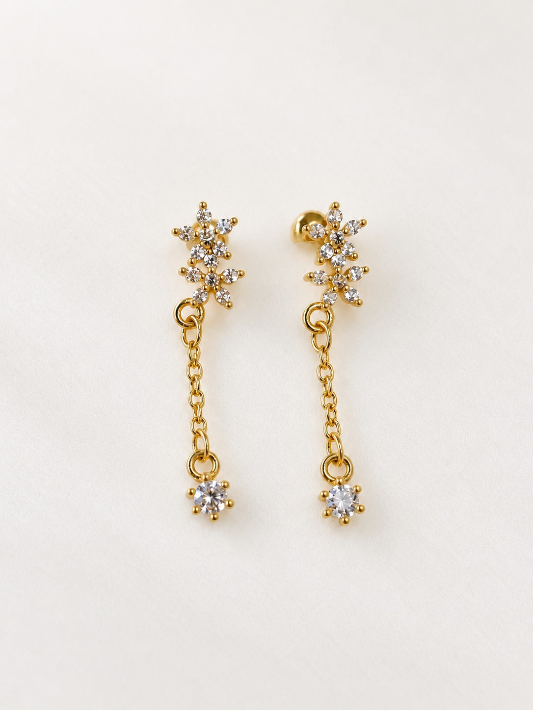 GOLDEN FLORAL BECA BALL BACK EARRINGS