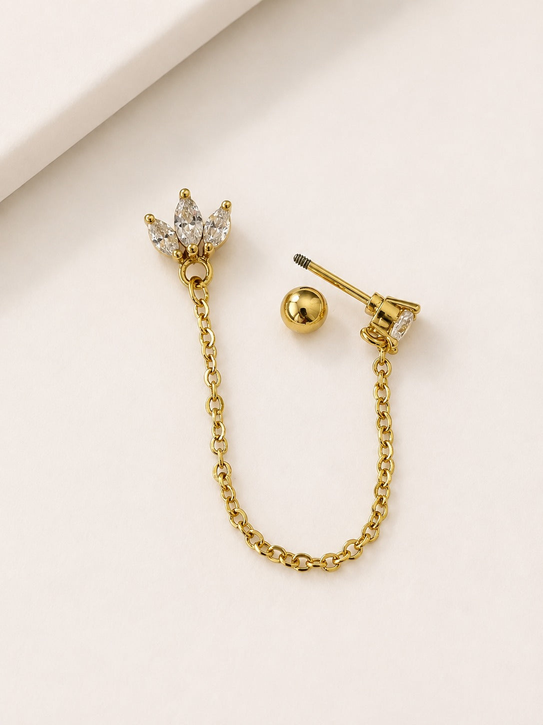 GOLDEN FLORAL DIAMOND BLAKE BALL BACKEARRINGS