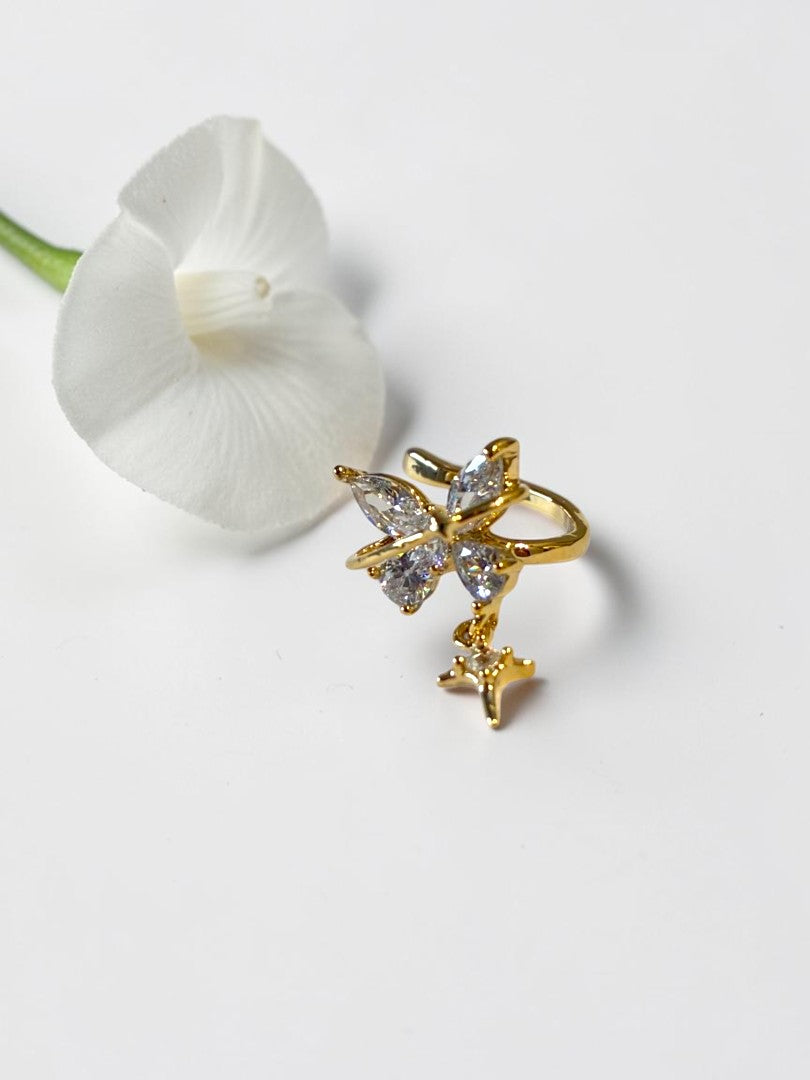 GOLDEN DIAMOND BUTTERFLY ELOUISE EAR CUFF