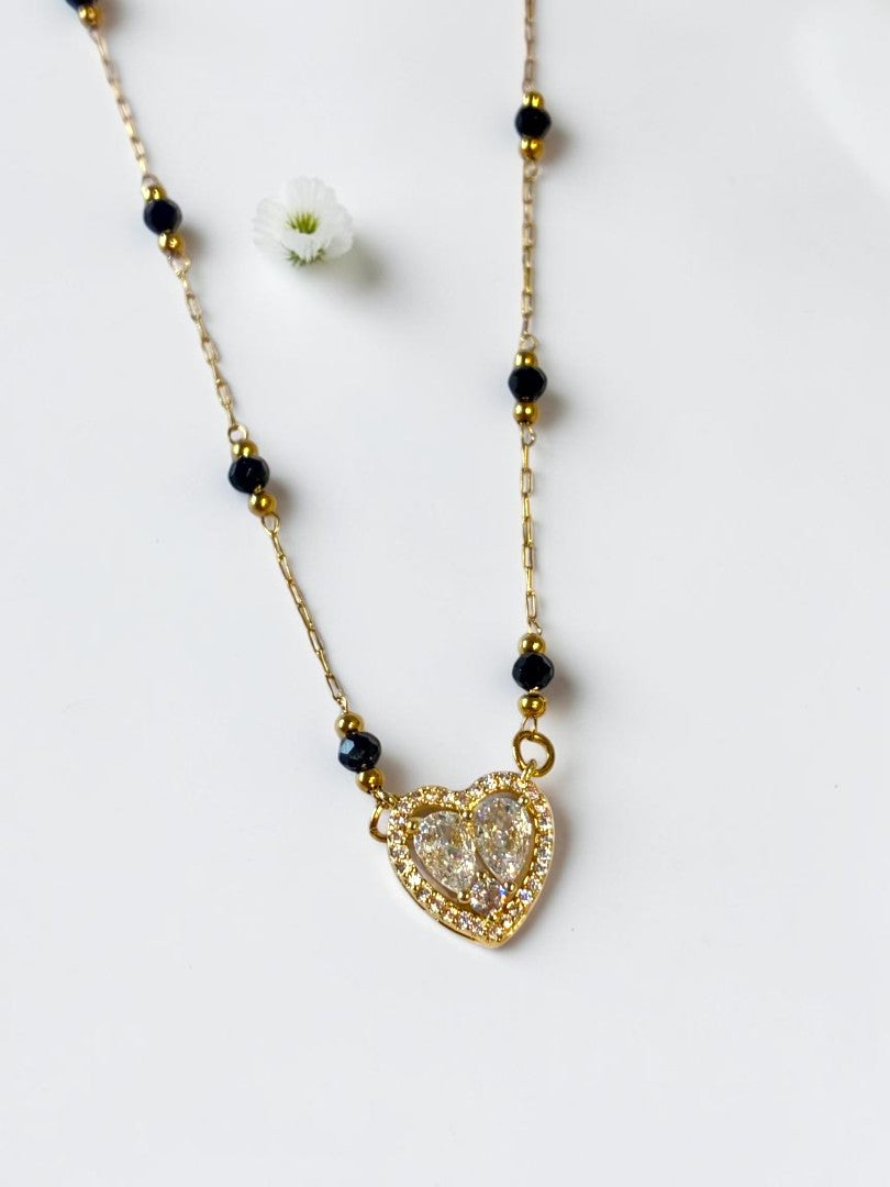 GOLDEN DIAMOND HEART KESHVI MANGALSUTRA