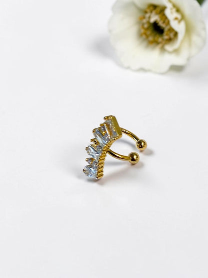 GOLDEN DIAMOND TESSA EAR CUFF