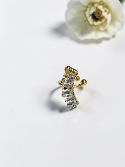 GOLDEN DIAMOND TESSA EAR CUFF