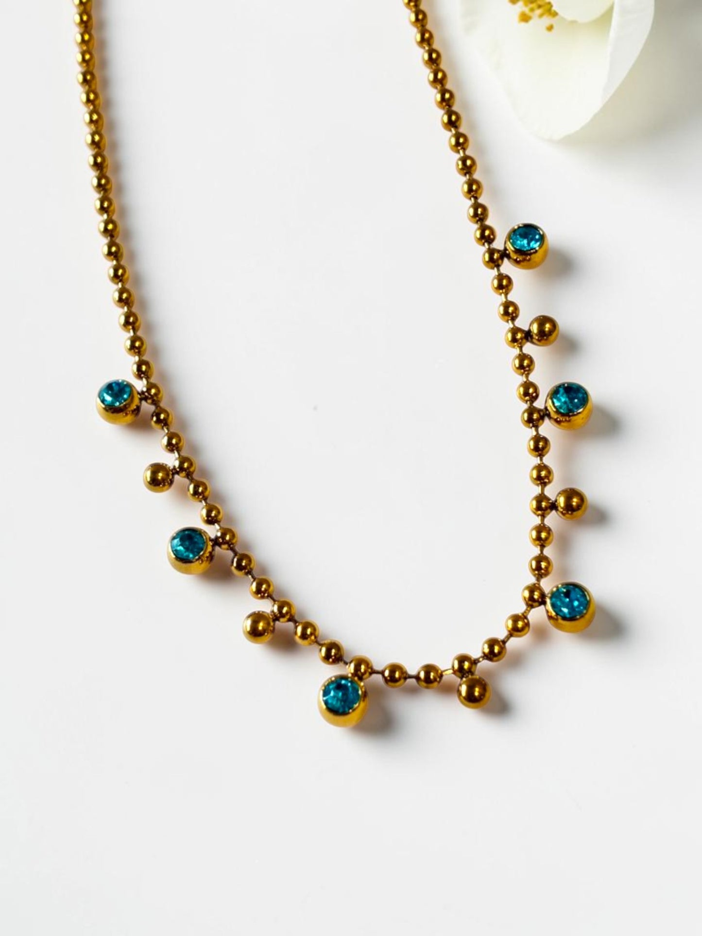 TURQUOISE BLUE RAYA NECKLACE