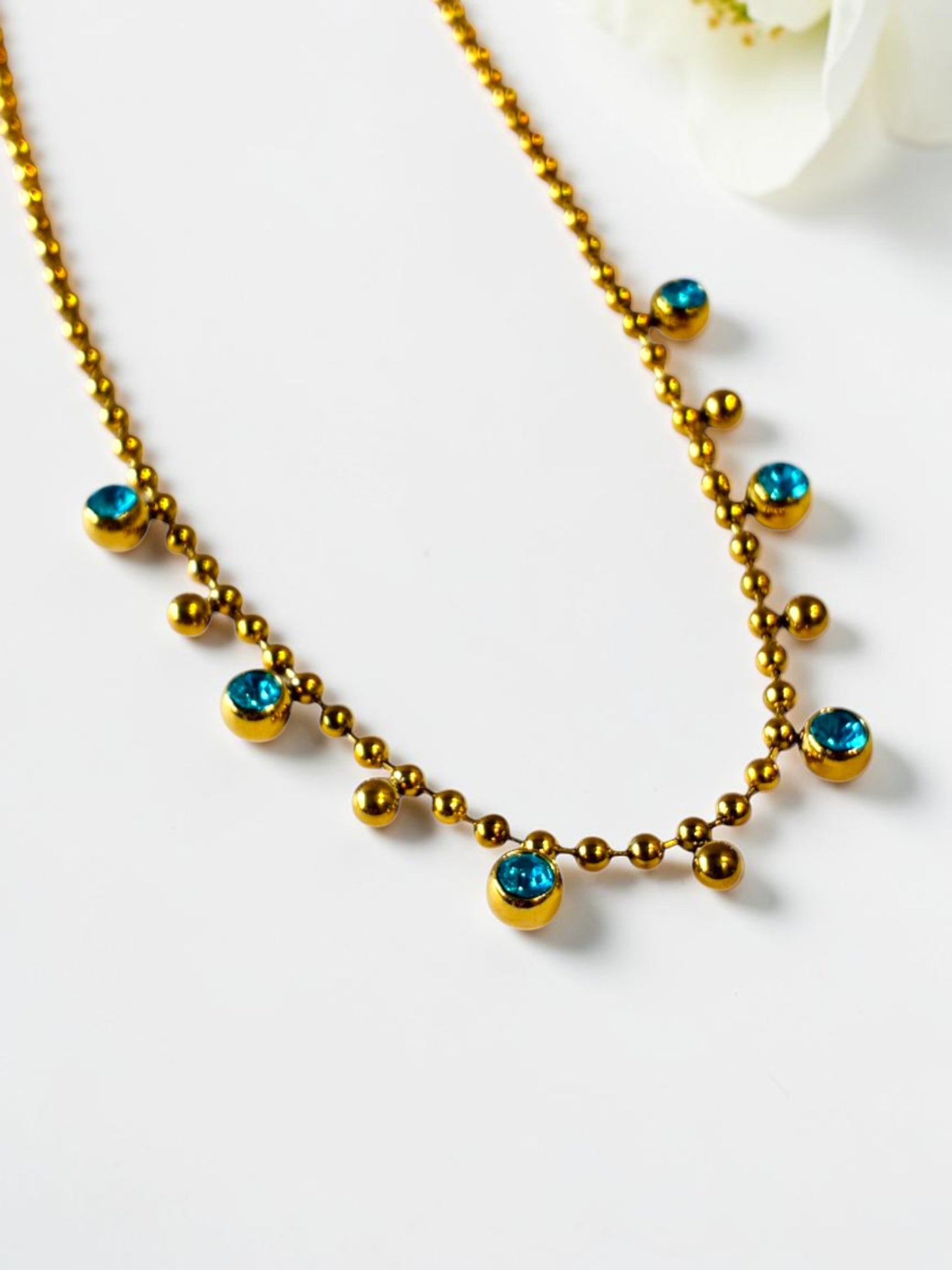 TURQUOISE BLUE RAYA NECKLACE