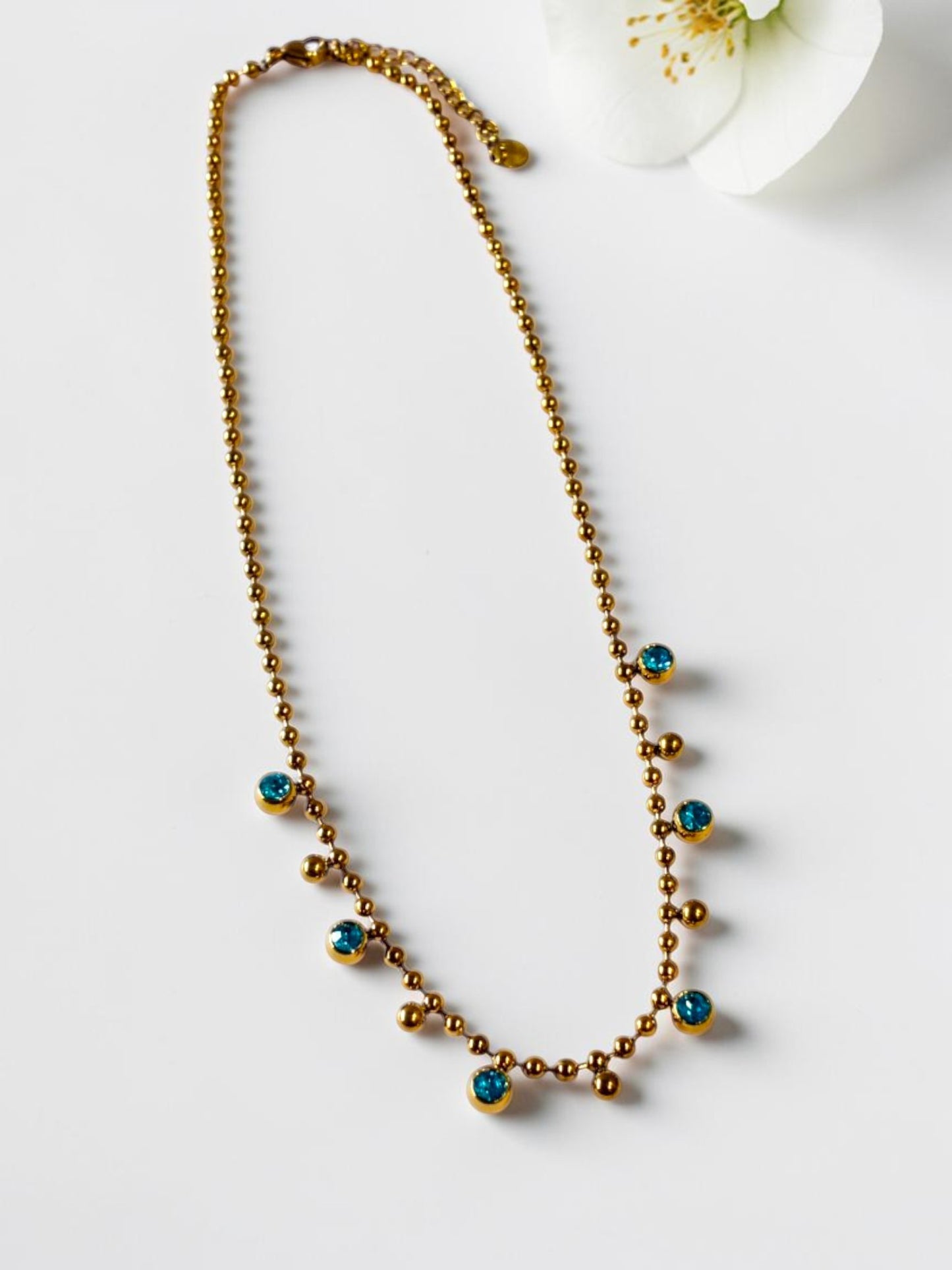 TURQUOISE BLUE RAYA NECKLACE