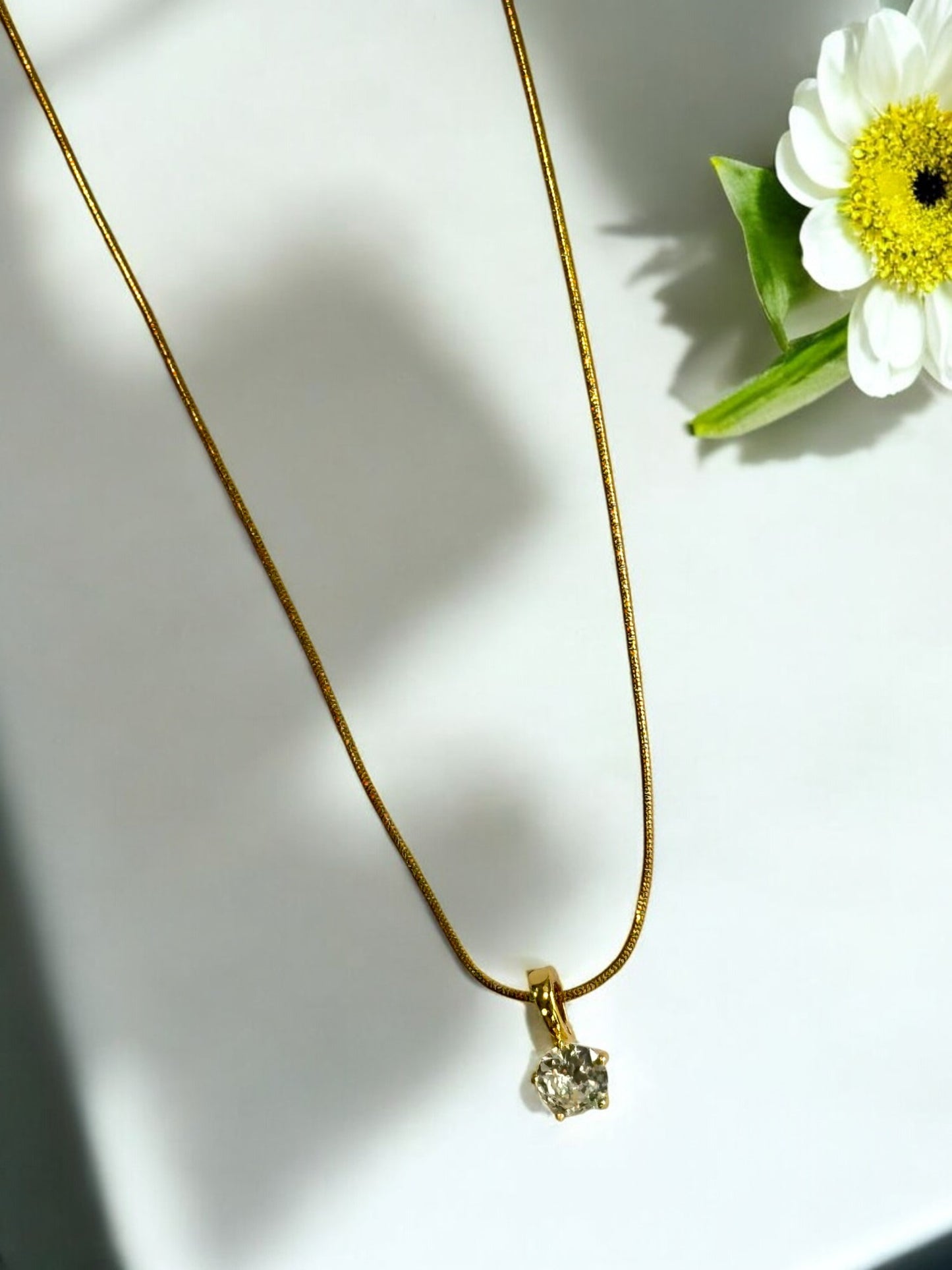 WHITE DIAMOND REUBEN NECKLACE