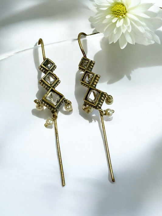 WHITE IRYA GERMAN SILVER EAR CUFF