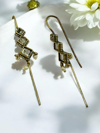 WHITE IRYA GERMAN SILVER EAR CUFF
