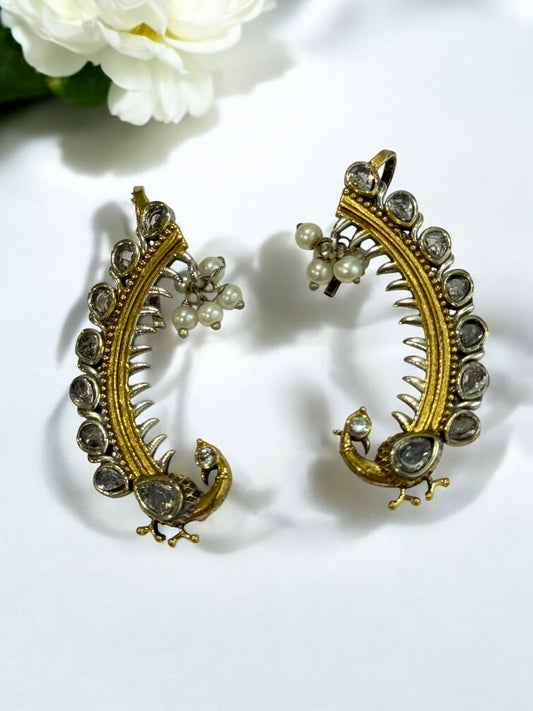 WHITE PEACOCK IDHIKA GERMAN SILVER EAR CUFF