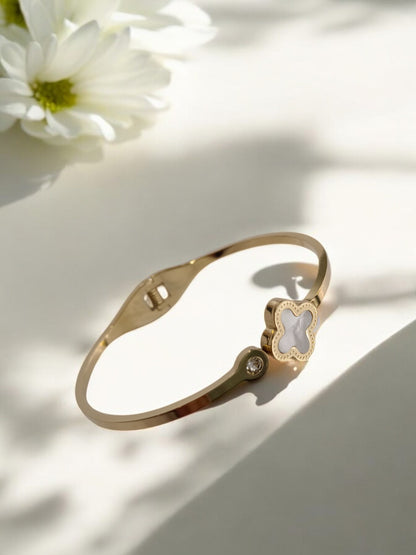 WHITE CLOVER DIAMOND DAILY WEAR CUFF BRACELET