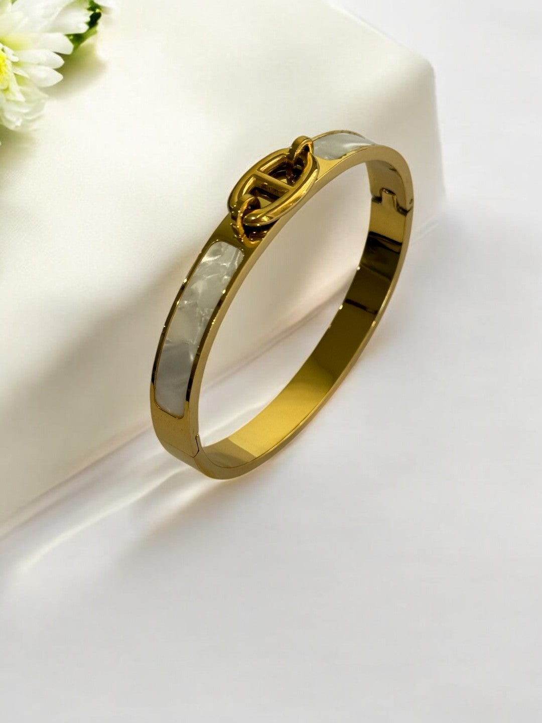 GOLDEN AND WHITE BELT TYPE BRACELET