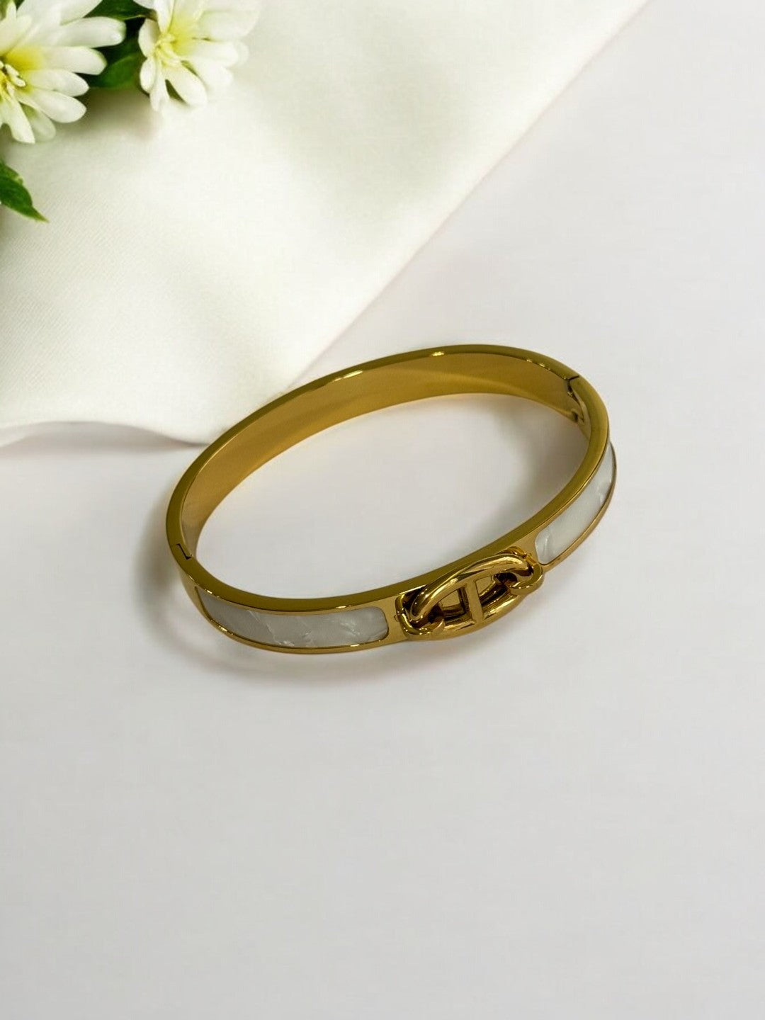GOLDEN AND WHITE BELT TYPE BRACELET