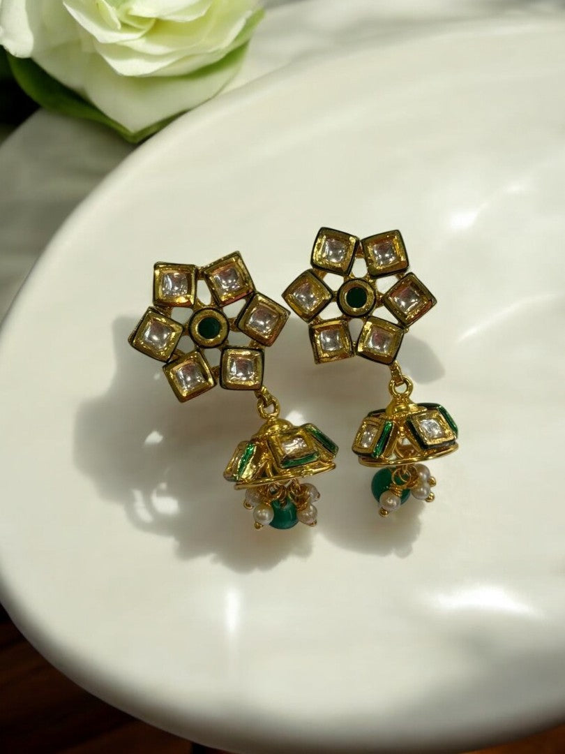 GREEN VEKSHA KUNDAN EARRINGS