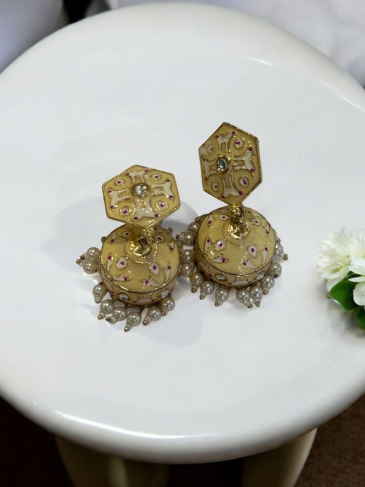 WHITE KRISHIKA KUNDAN EARRINGS