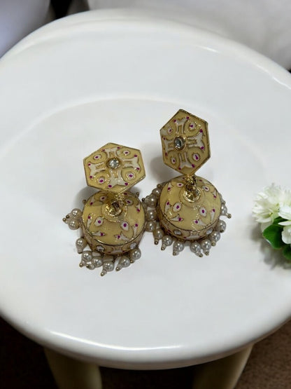 WHITE KRISHIKA KUNDAN EARRINGS