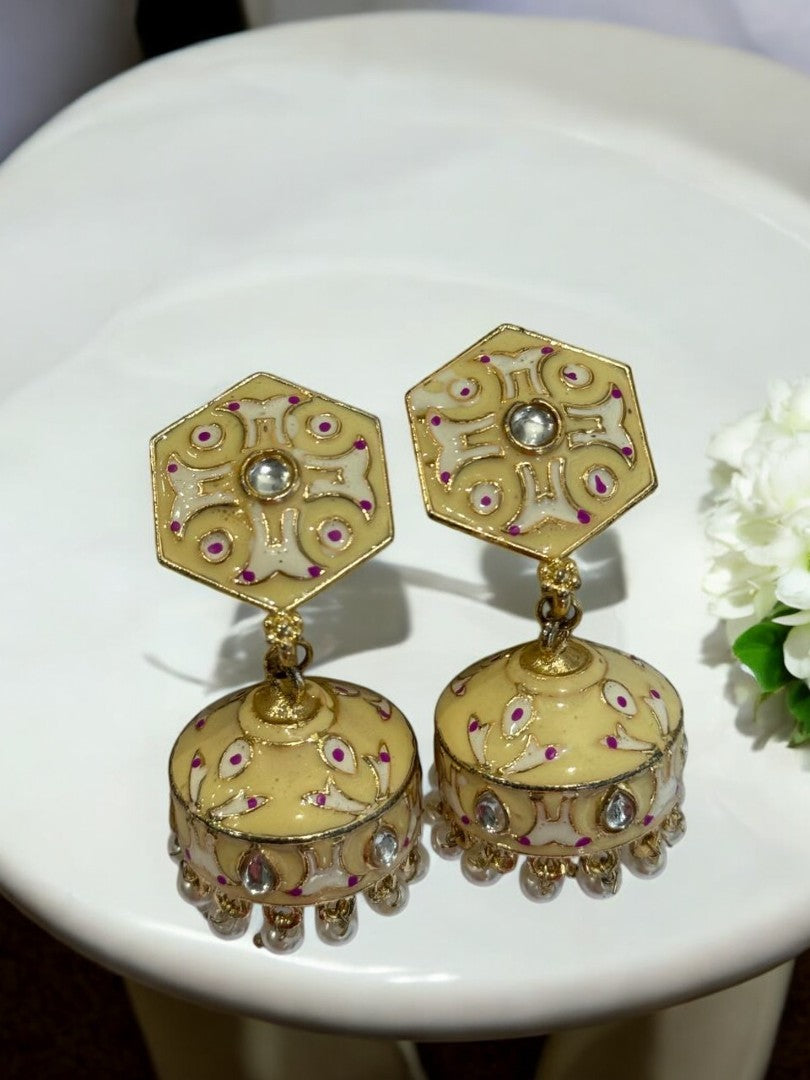 WHITE KRISHIKA KUNDAN EARRINGS