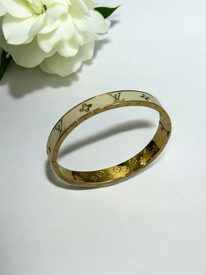 GOLDEN OSHIE SMALL SIZE BRACELET