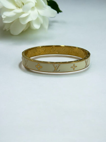 GOLDEN OSHIE SMALL SIZE BRACELET