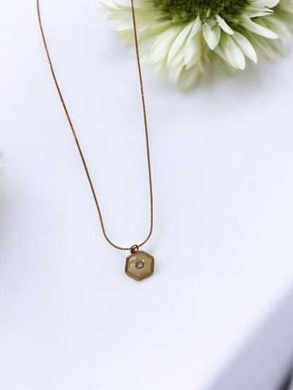 GOLDEN THIN CHAIN WITH YELLOW PENDENT AND SHINY DIAMOND