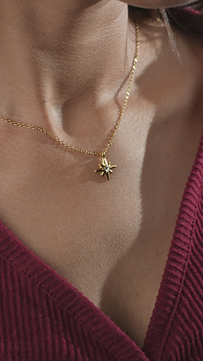 GOLDEN CHAIN WITH SHINING DIAMOND AND STAR
