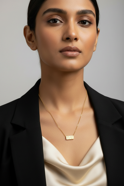 GOLDEN BLYTHEY NECKLACE